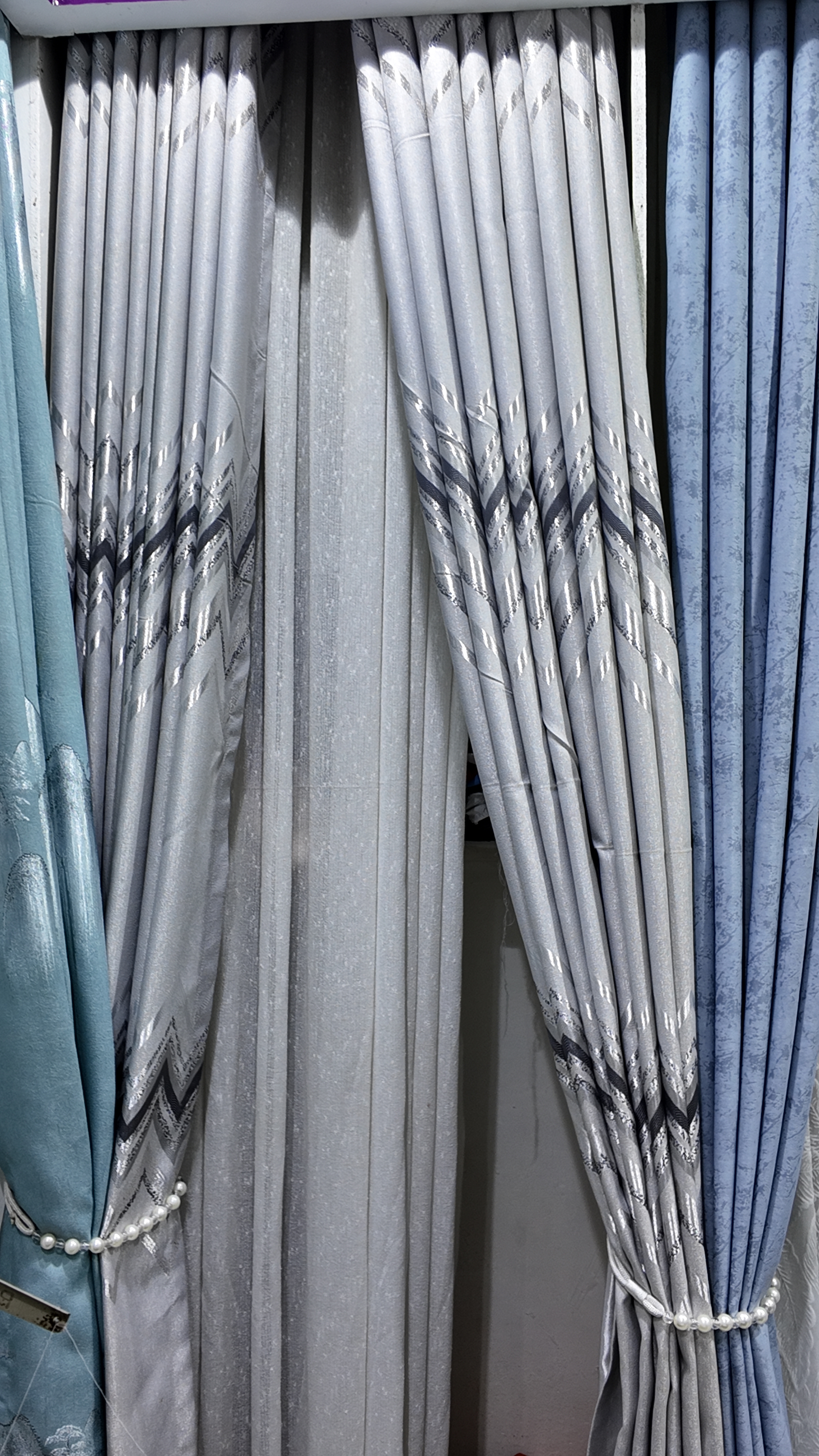 Zigzag Grey 